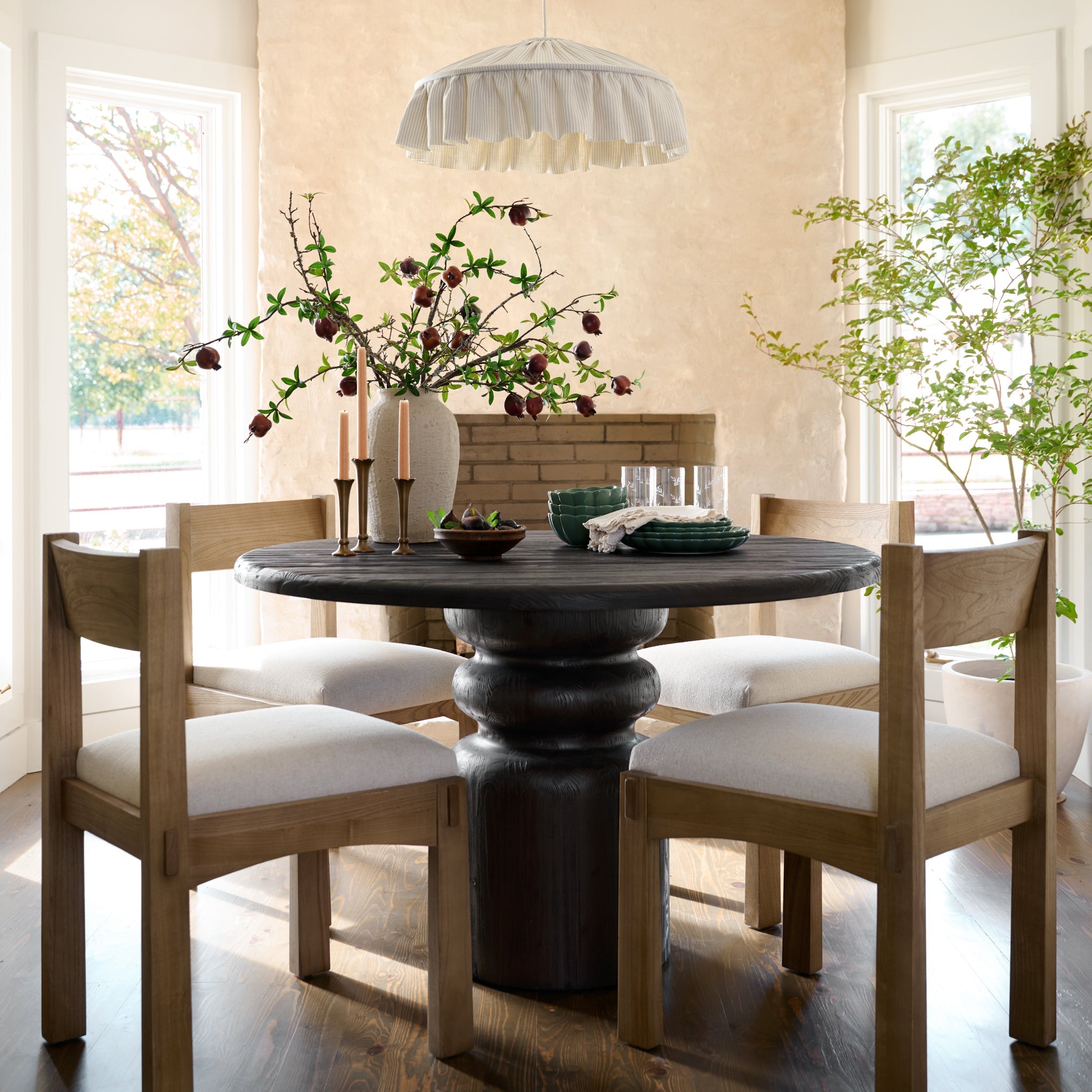 Viera Dining Table