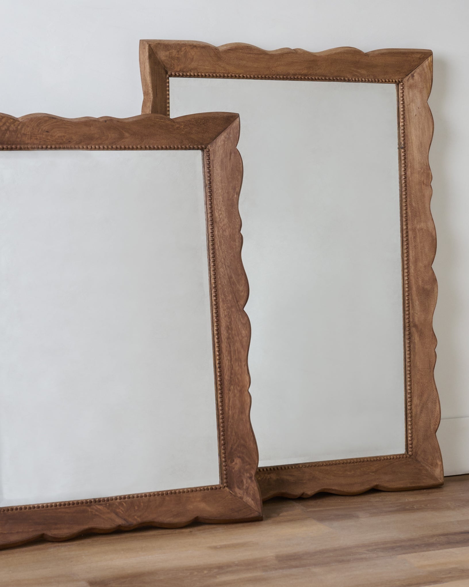 Lucy Mantel Mirror
