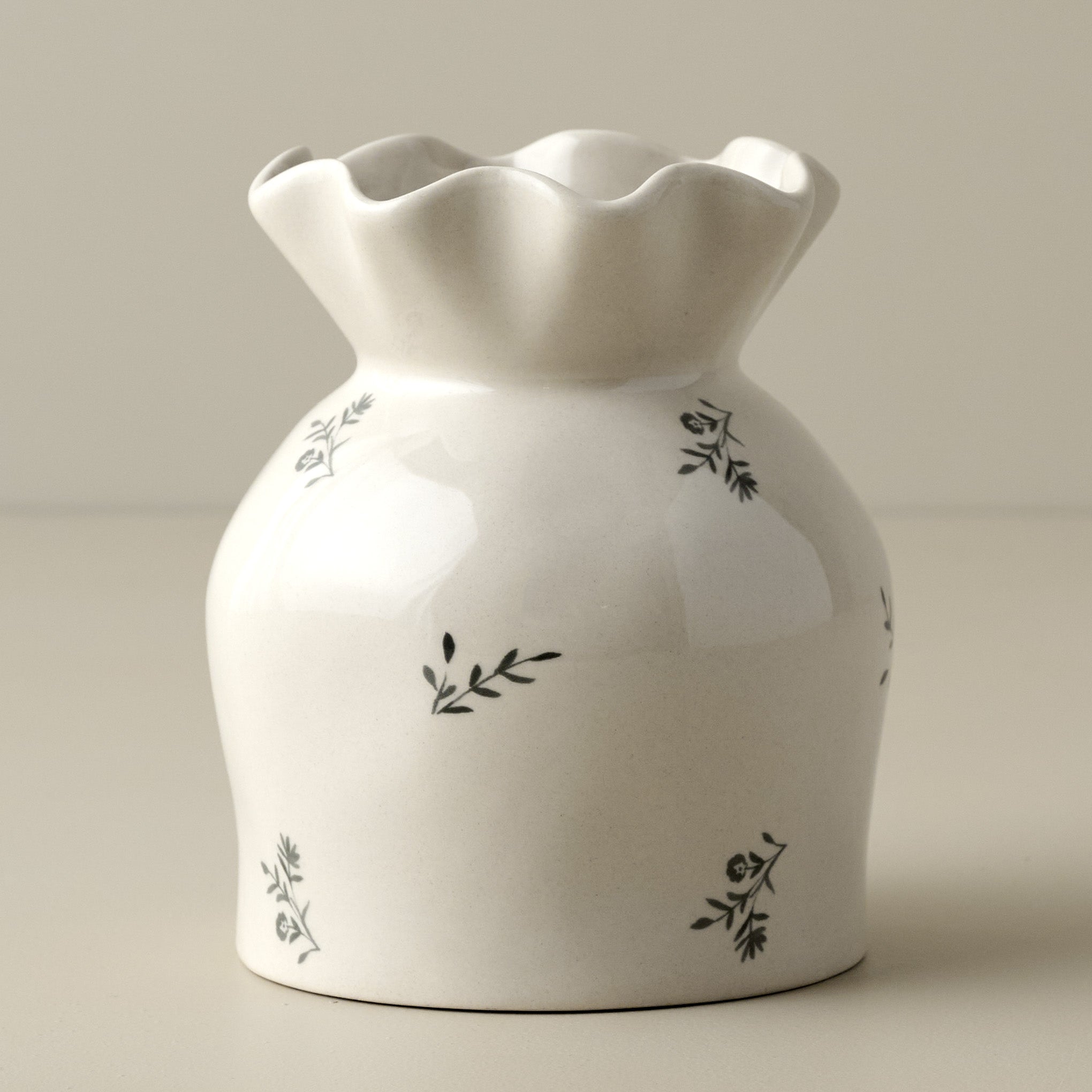 Jane Floral Vase (small)